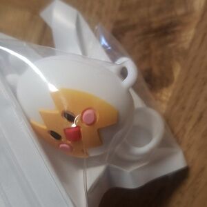 Chick in egg straw topper NEW